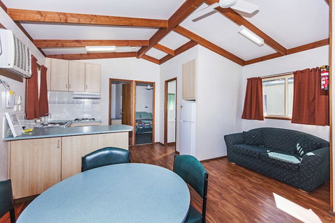 Naracoorte Holiday Park - Hobart Tourism 0
