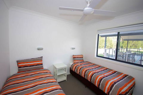 Del Rio Riverside Resort - Hobart Tourism 5