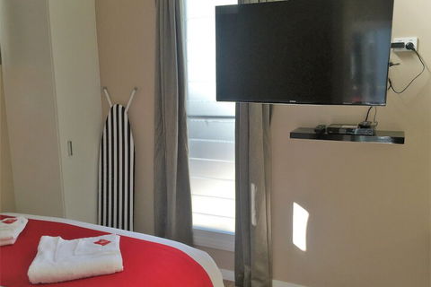 Huskisson Beach B&B - Hobart Tourism 4