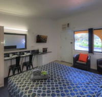 Twin Swans Motel - Tourism TAS