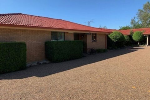 Muswellbrook Motor Inn - Hobart Tourism 1