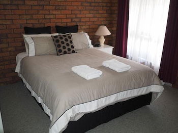Jacaranda Motel & Holiday Units - Hobart Tourism 6