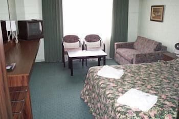 Coburg Motor Inn - Tourism TAS 3