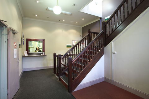 The George Sydney - Hobart Tourism 3