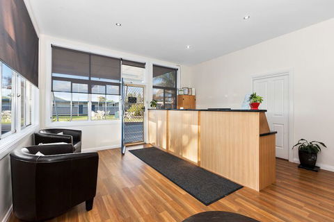 Comfort Inn Aden Hotel Mudgee - Tourism TAS 3
