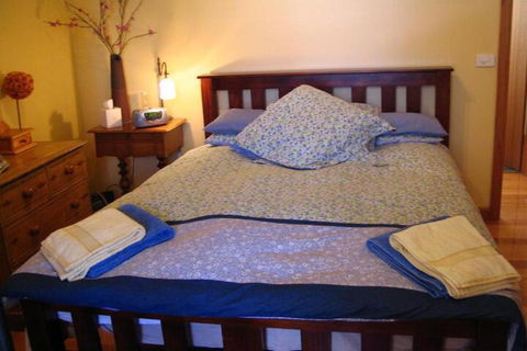 Roseneath Villa B & B - Tourism TAS 4