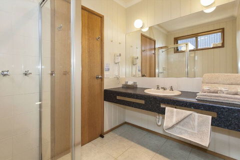 Ararat Motor Inn - Hobart Tourism 6