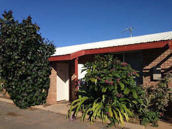 Carnarvon Central Apartments - Tourism TAS 6