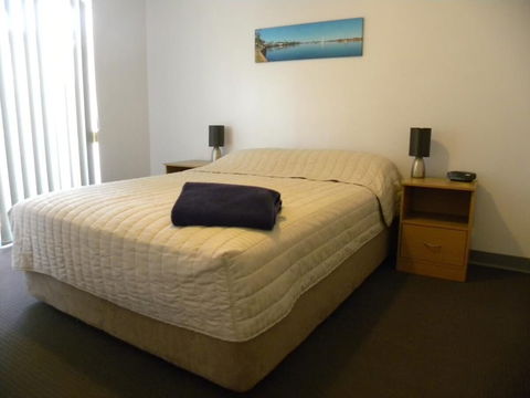 Carnarvon Central Apartments - Tourism TAS 2