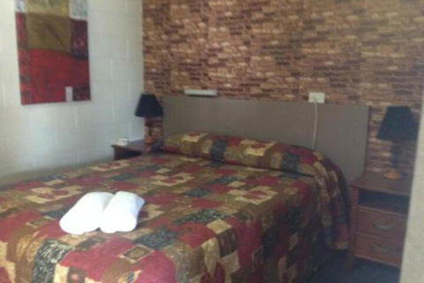 Ayr Max Motel - Tourism TAS 3