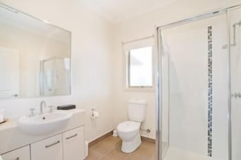 Werribee Short Stay Villas & Accommodation - Tourism TAS 2