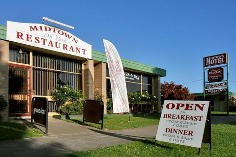 Midtown Motor Inn - Tourism TAS 1