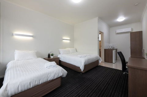 The Elimatta Hotel - Tourism TAS 4