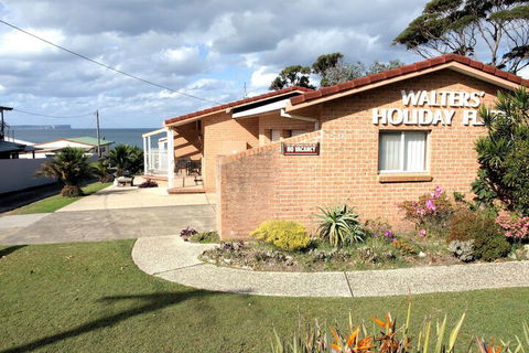 Walters Holiday Flats - Hobart Tourism 6