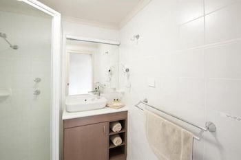 Mollymook Cove Apartments - Hobart Tourism 6