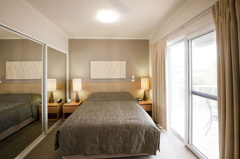 Mollymook Cove Apartments - Hobart Tourism 5