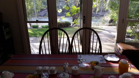 Captains Cottage Bed & Breakfast - Tourism TAS 4