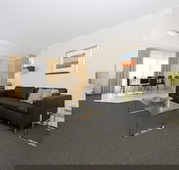 Accommodate Canberra - Kingston Court - Tourism TAS