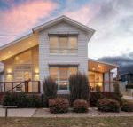 Alpine Snow Angels Retreat Luxurious Snowy Mountains Living - Hobart Tourism