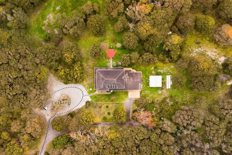 Albanys Big Grove Bed & Breakfast - Tourism TAS 1