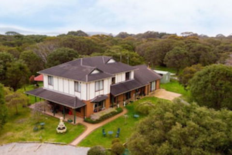 Albanys Big Grove Bed & Breakfast - Tourism TAS 0
