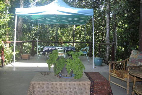 Tropical Bliss Bed & Breakfast - Tourism TAS 7