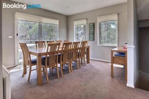 Alpine Edge - Hobart Tourism 2