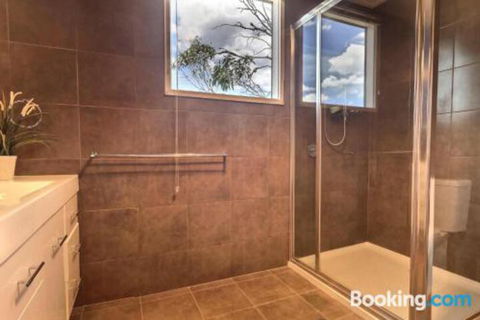 Alpine Edge - Hobart Tourism 7