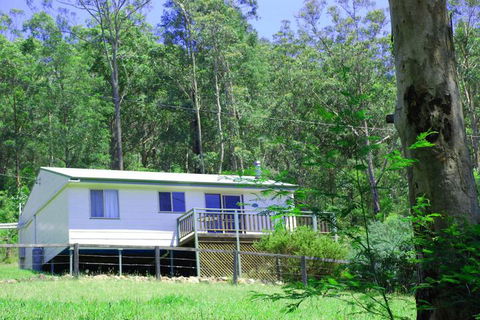 Peacehaven Country Cottages - Hobart Tourism 4