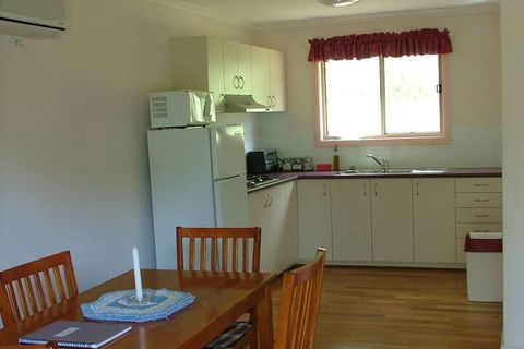 Peacehaven Country Cottages - Hobart Tourism 5