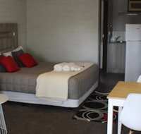 Thomas Lodge Motel - Tourism TAS
