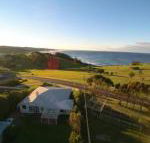 12 Bluewater Drive - Hobart Tourism