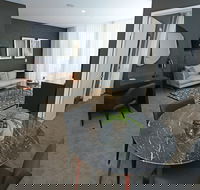 Alex Perry Hotel  Apartments - Tourism TAS