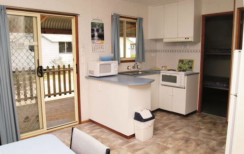 Smugglers Cove Holiday Village - Tourism TAS 6