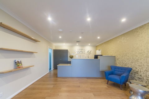 Cowra Services Club Motel - Hobart Tourism 0