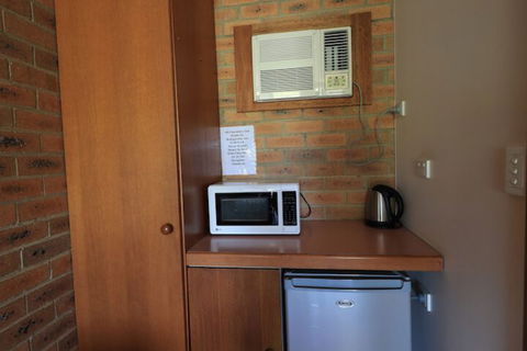 Quays Motel San Remo - Tourism TAS 7