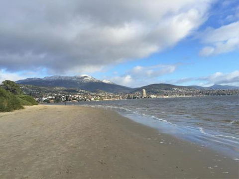 Moonrise View Apartment - Tourism TAS 4