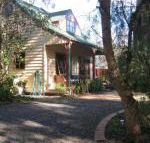 Ballarat cottages incorporating yarrowee cottage  Admirals cottage - Hobart Tourism