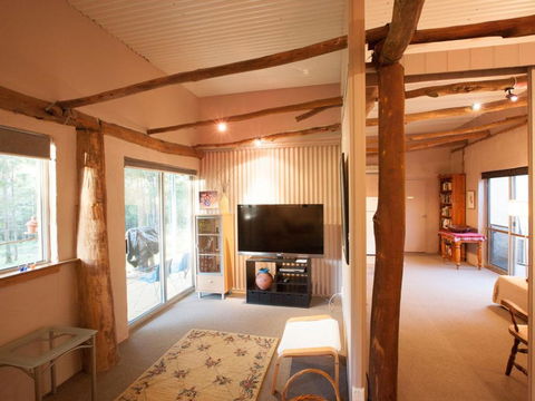 Lyrebird Studio Hideaway In The Watagans Be At One With Nature - Hobart Tourism 1