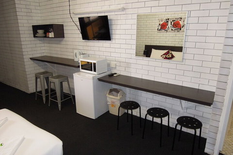 Jackaroo Apartments - Tourism TAS 2