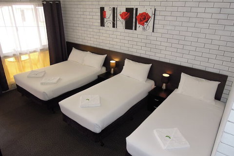 Jackaroo Apartments - Tourism TAS 5