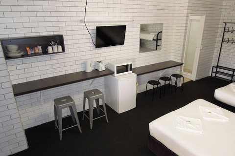 Jackaroo Apartments - Tourism TAS 4