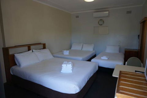 Gosford Inn Motel - Tourism TAS 4
