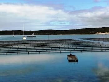 Longbeach Apartments Coffin Bay - Tourism TAS 5