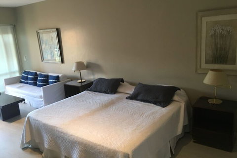 Dlux Hostel - Tourism TAS 2