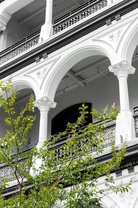 Hotel Challis Potts Point - Tourism TAS 1