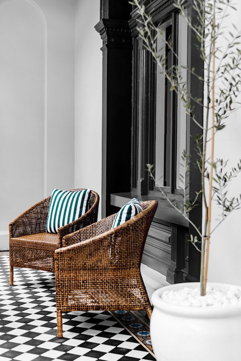 Hotel Challis Potts Point - Tourism TAS 2