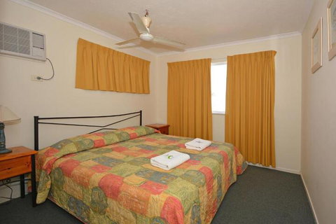 Jade Waters Holiday Apartments - Tourism TAS 5