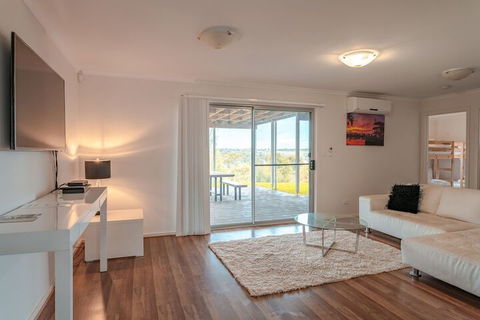 Aruma River Resort - Tourism TAS 5