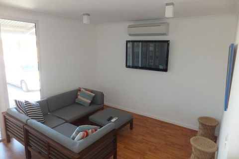 Lil House - Tourism TAS 1